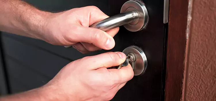 Door Closer Repair & Installation Reading